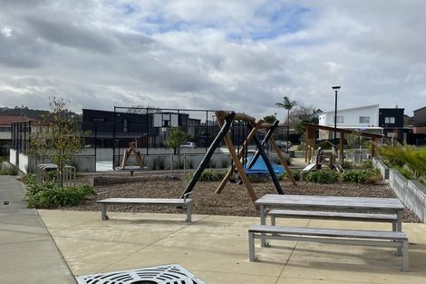 Photo of property in 51 Jabuka Street, Glen Eden, Auckland, 0602