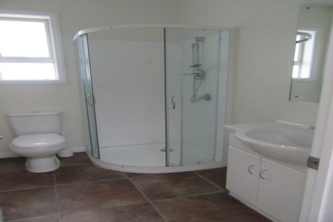 Photo of property in 1 Piko Crescent, Riccarton, Christchurch, 8041