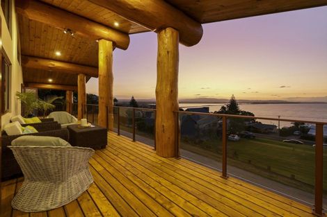 Photo of property in 109 Town Point Road, Maketu, 3189