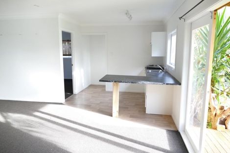 Photo of property in 44 Lynwood Road, New Lynn, Auckland, 0600