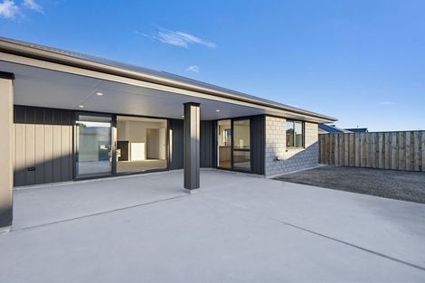 Photo of property in 52 Benn Street, Amberley, 7410