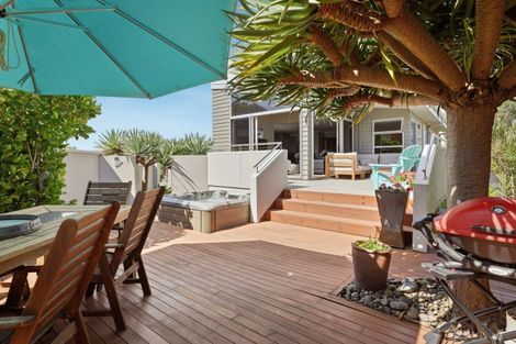 Photo of property in 23 Tay Street, Mount Maunganui, 3116