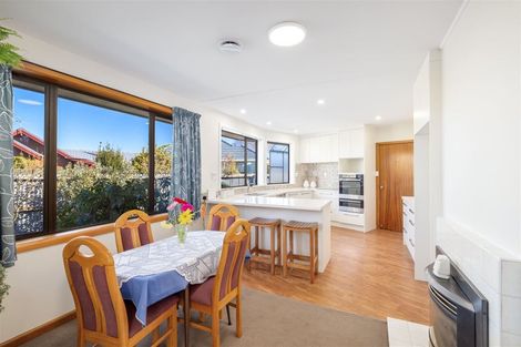 Photo of property in 41a Tintern Avenue, Avonhead, Christchurch, 8042