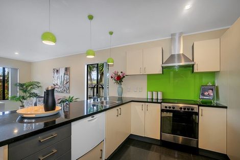 Photo of property in 66 Ksenia Drive, Flat Bush, Auckland, 2019