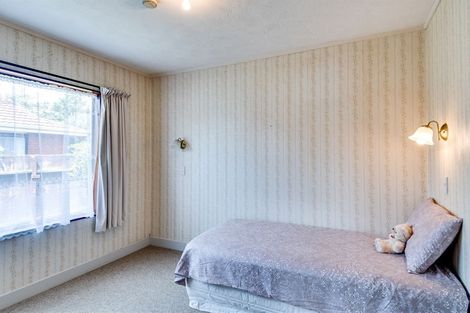 Photo of property in 1 Lowther Place, Taradale, Napier, 4112