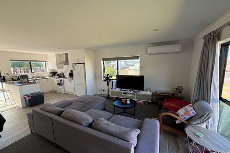 Photo of property in 205 Range Road, Papamoa Beach, Papamoa, 3118