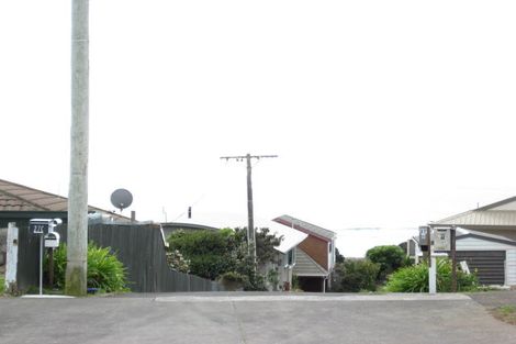 Photo of property in 27a Hamblyn Street, Strandon, New Plymouth, 4312