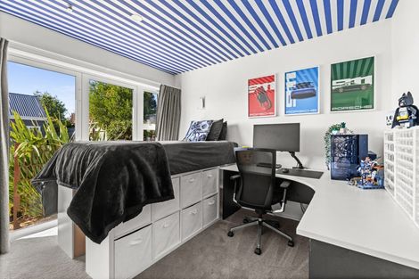 Photo of property in 9 Palmerston Road, Havelock North, 4130