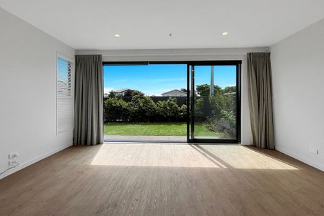 Photo of property in 124 Warden Street, Shirley, Christchurch, 8013