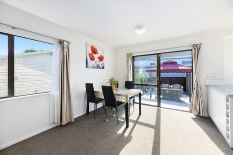 Photo of property in 31 Pomaria Road, Henderson, Auckland, 0610