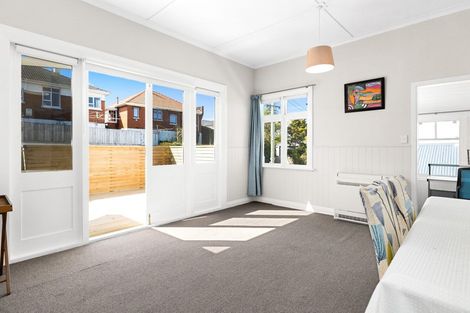 Photo of property in 55 Havelock Street, Mornington, Dunedin, 9011
