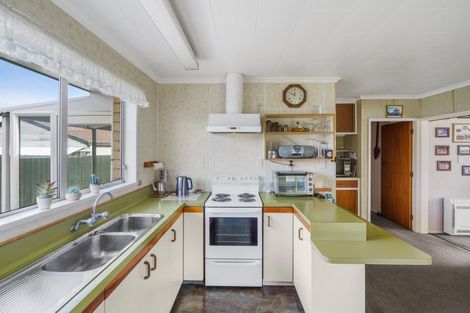 Photo of property in 2/17 Nyoli Street, Northcote, Christchurch, 8052