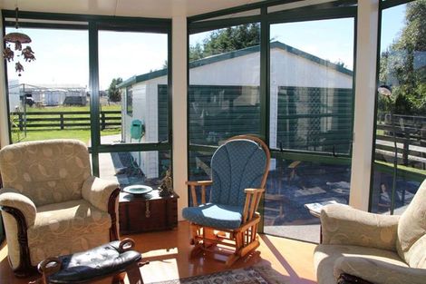 Photo of property in 241 Bremner Road, Karaka, Drury, 2113