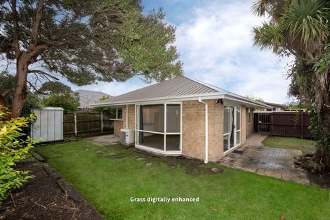 Photo of property in 2/9 Ruru Road, Linwood, Christchurch, 8062