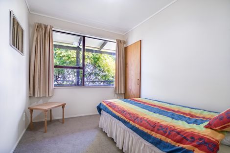 Photo of property in 212 Golf Road, Titirangi, Auckland, 0604