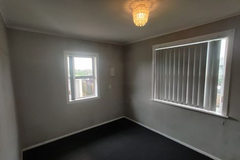 Photo of property in 92 Friedlanders Road, Manurewa, Auckland, 2102