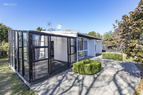 Photo of property in 2/40a Bounty Street, Bryndwr, Christchurch, 8053
