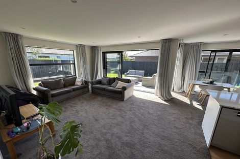 Photo of property in 9 Selfe Crescent, Burwood, Christchurch, 8083