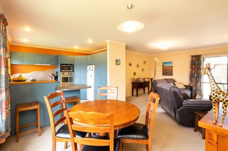Photo of property in 27 King Street, Taradale, Napier, 4112