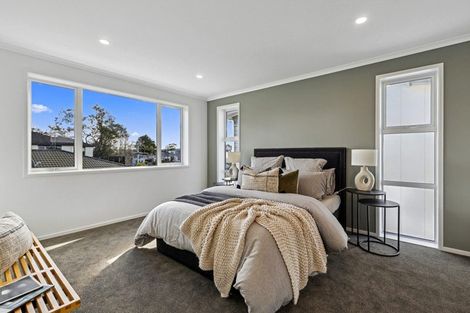 Photo of property in 10b Kotuku Street, Te Atatu Peninsula, Auckland, 0610