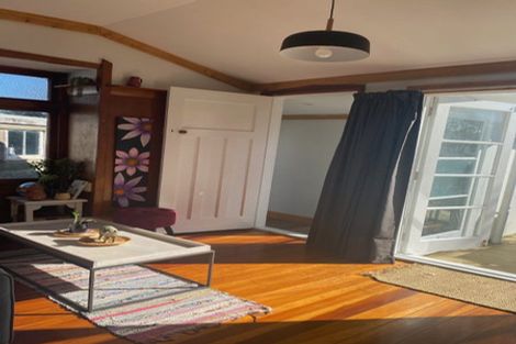 Photo of property in 33 Tasman Road, Otaki Beach, Otaki, 5512