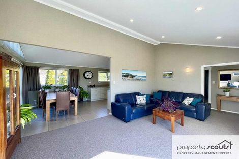 Photo of property in 12 Te Ngaere Place, Merrilands, New Plymouth, 4312
