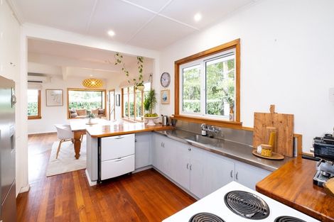 Photo of property in 6 Kuku Street, Te Awanga, 4102