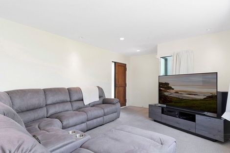 Photo of property in 5b Campbell Road, Mount Maunganui, 3116