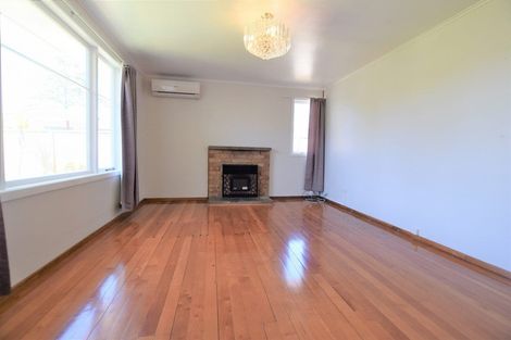 Photo of property in 20a Amberley Avenue, Te Atatu South, Auckland, 0610