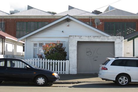 Photo of property in 72 Ross Street, Kilbirnie, Wellington, 6022