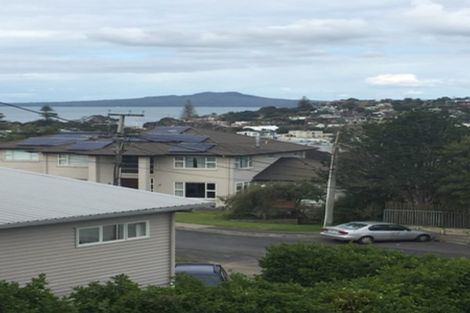 Photo of property in 3 Hythe Terrace, Mairangi Bay, Auckland, 0630