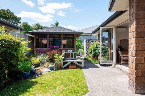 Photo of property in 52 Magellan Rise, Flagstaff, Hamilton, 3210