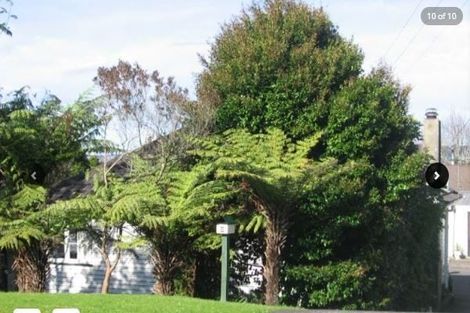 Photo of property in 3 Donovan Avenue, Massey, Auckland, 0614