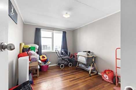Photo of property in 60 Matipo Street, Castlecliff, Whanganui, 4501
