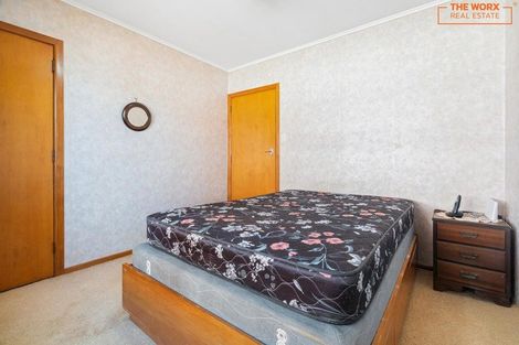 Photo of property in 72 Muir Avenue, Mangere Bridge, Auckland, 2022