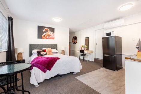 Photo of property in 51 Jackson Street, Island Bay, Wellington, 6023