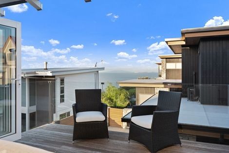 Photo of property in 131 Churchill Road, Rothesay Bay, Auckland, 0630