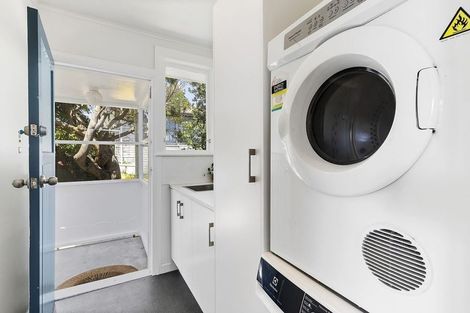 Photo of property in 25 Matatiro Street, Titahi Bay, Porirua, 5022