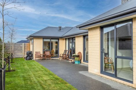 Photo of property in 25 Carpenter Drive, Prebbleton, 7604