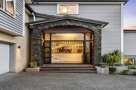 Photo of property in 52 Corricvale Way, Northcross, Auckland, 0630