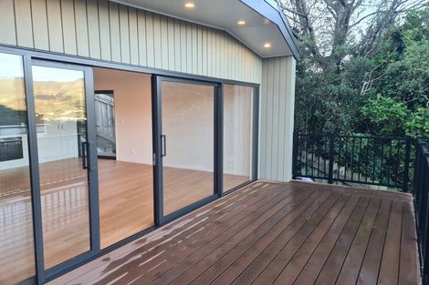 Photo of property in 12 Chester Road, Tawa, Wellington, 5028