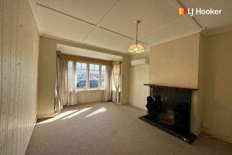 Photo of property in 35 Macandrew Road, Careys Bay, Port Chalmers, 9023