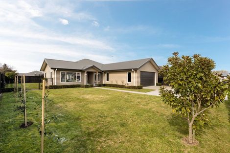 Photo of property in 7 Lilac Close, Cambridge, 3434