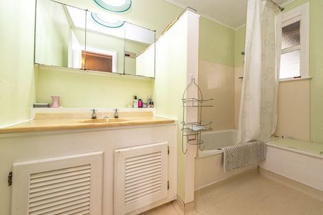 Photo of property in 26 Morris Street, Marton, 4710