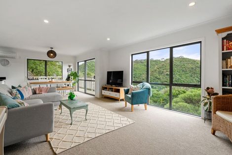 Photo of property in 57a Mandalay Terrace, Khandallah, Wellington, 6035