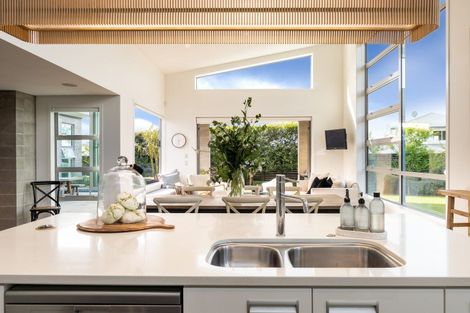 Photo of property in 13 Semaphore Lane, Whitby, Porirua, 5024