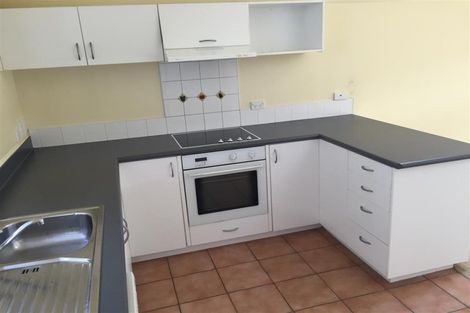 Photo of property in Pirie Street Townhouses, 22/35u Pirie Street, Mount Victoria, Wellington, 6011