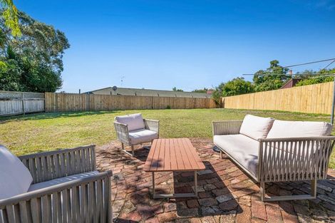 Photo of property in 5 Porter Crescent, Helensville, 0800