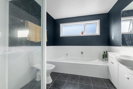 Photo of property in 12a Bledisloe Street, Cockle Bay, Auckland, 2014