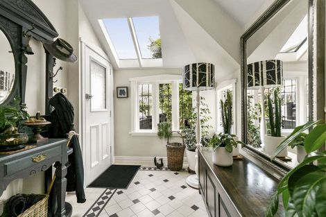 Photo of property in 59 Thompson Street, Mount Cook, Wellington, 6011